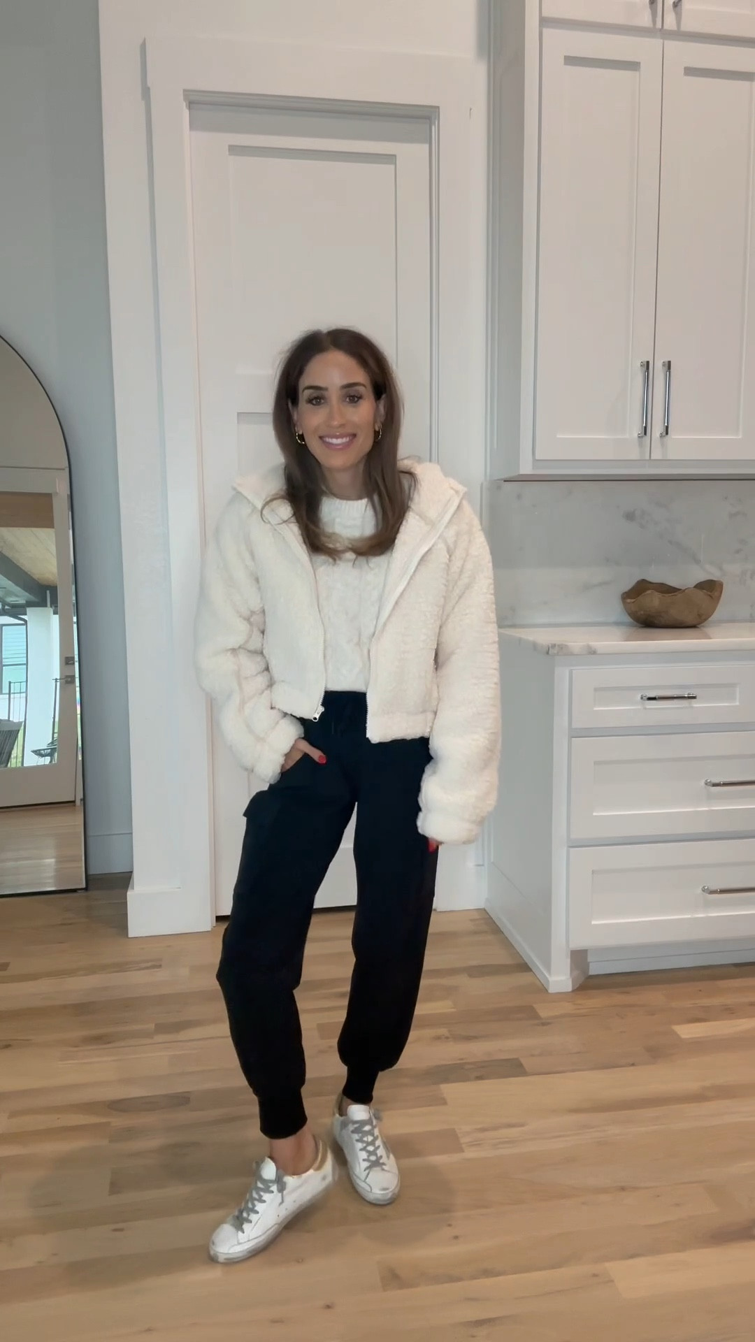 Target cargo joggers size xs, Sherpa hoodie size Xs 

#LTKCyberWeek #LTKfindsunder50 #LTKfindsunder100