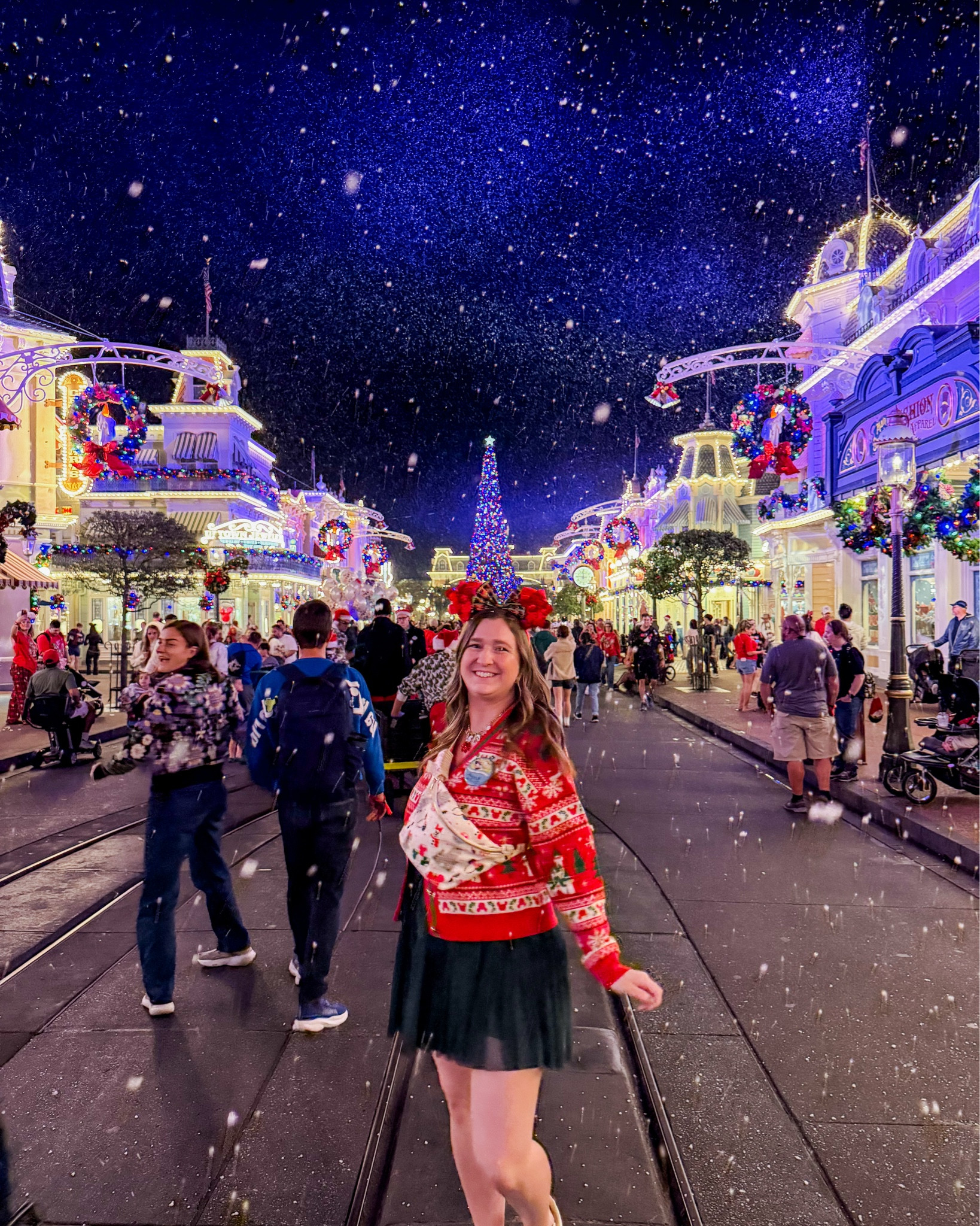 Mickeys Very Merry Christmas Party outfit inspo! This current Fanny is unavailable but tagged a few similar ones from the same shop!!🎄✨

#LTKHoliday #LTKFindsUnder100 #LTKSeasonal