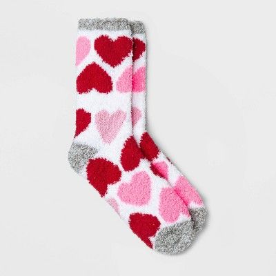 Women&#39;s Big Heart Valentine&#39;s Day Cozy Crew Socks - White/Pink/Red 4-10 | Target