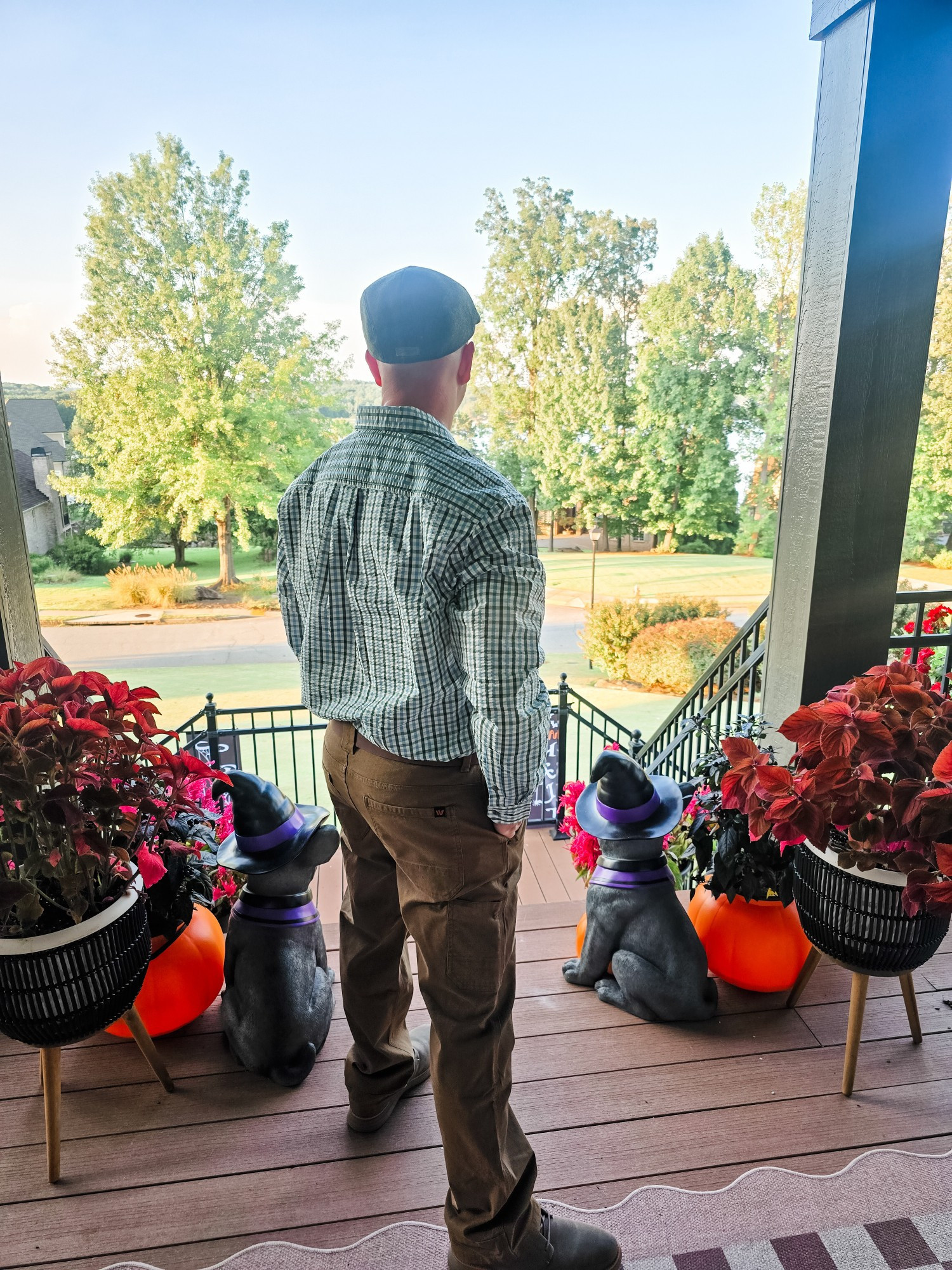 @eddiebauer gifted us from their new fall line. Joe needed .. NEEDED new clothes. So I want to personally thank them for the #ltkcollab opportunity because even the dogs did not recognize him in these clothes! #mensfashion #eddiebauer #fallclothing #sponsored #livinglargeinlilly #fallishere

#LTKootd #LTKdayinmylife #LTKMens #LTKMens #LTKSeasonal #LTKootd