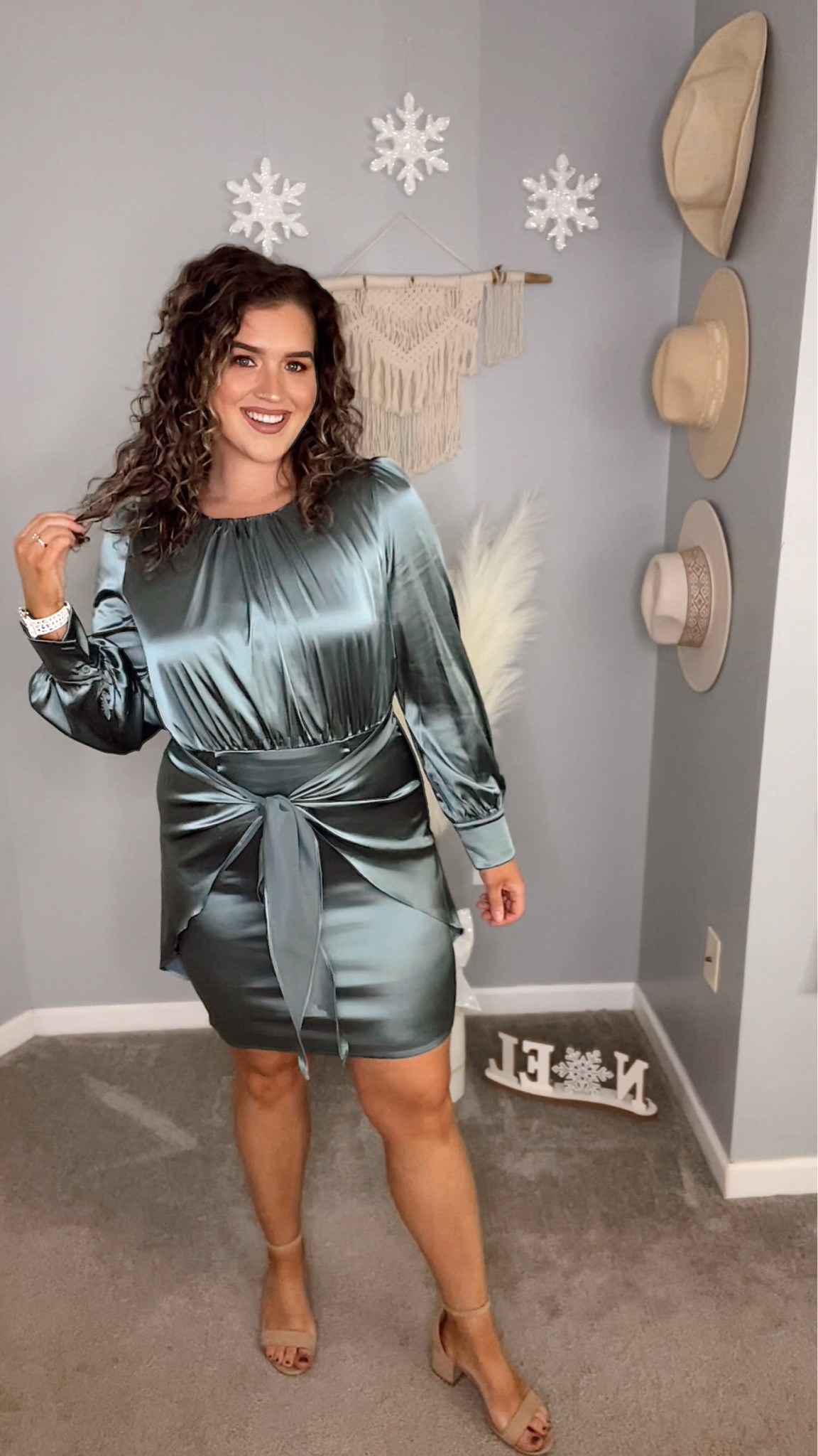 Midsize holiday dresses by occasion ❄️🪩🎉💒 Wedding guest dress
Size: L 
#midsizeoutfits #formalwear #dresses #satindress #silkdress #holidaypartydress #partydress #galadress #formaldress #semiformal #weddingguestdress #curvystyle #affordablefashion 

#LTKSeasonal #LTKHoliday #LTKcurves