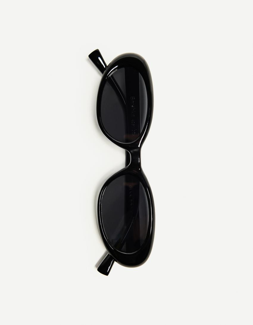 Oval plastic sunglasses - Accessories - Women | Bershka UK