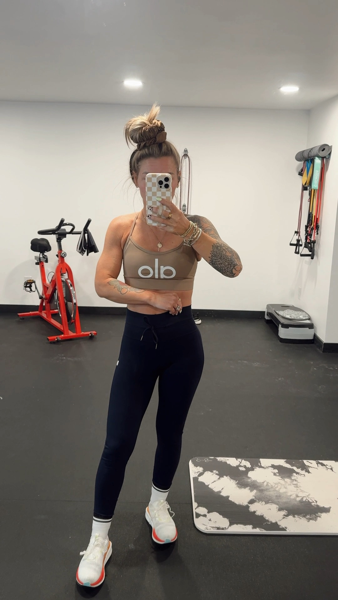 Gym fitty fit of the day 💪🏼


#LTKOver40 #LTKStyleTip #LTKActive