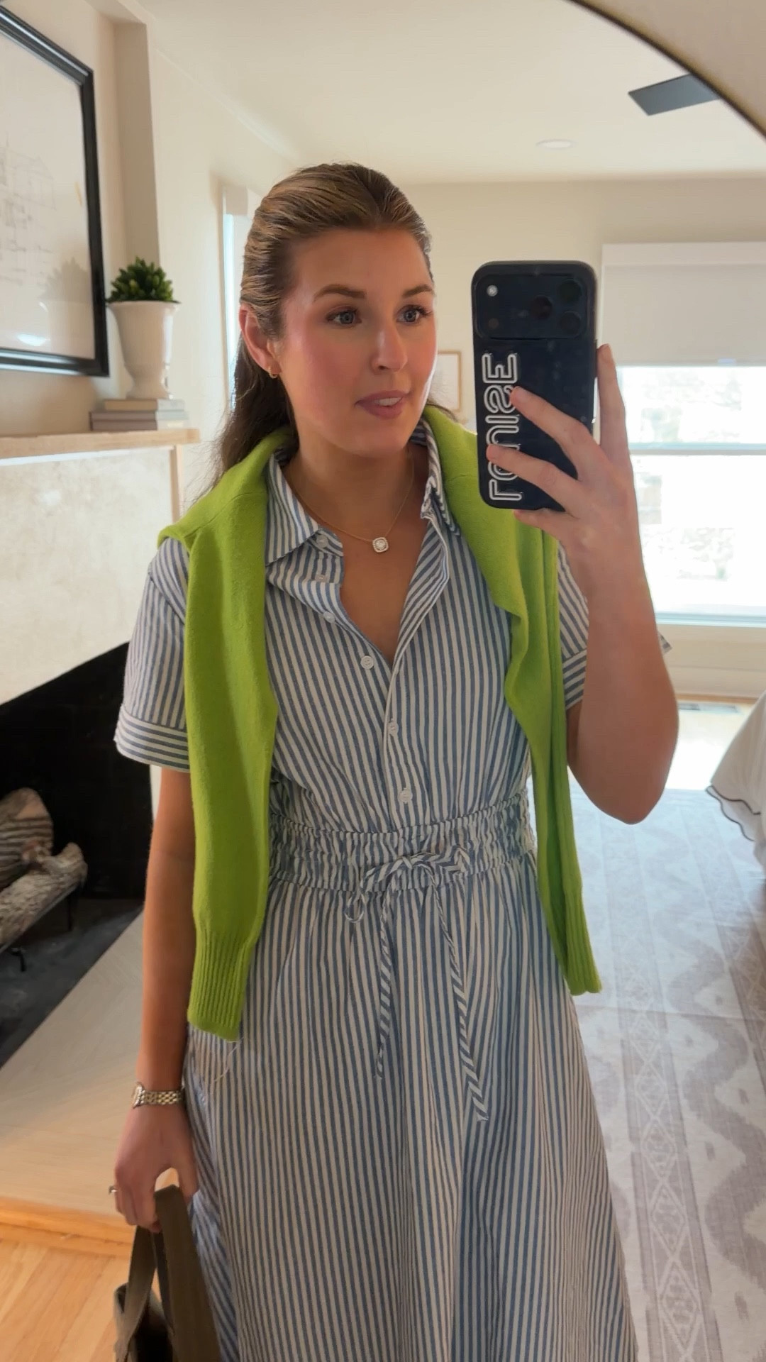 OOTD today! Wearing a S in dress