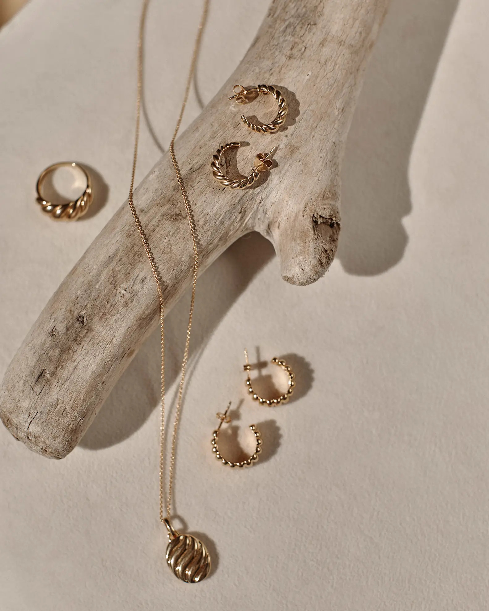 Crossiant Ring | Quince | Quince