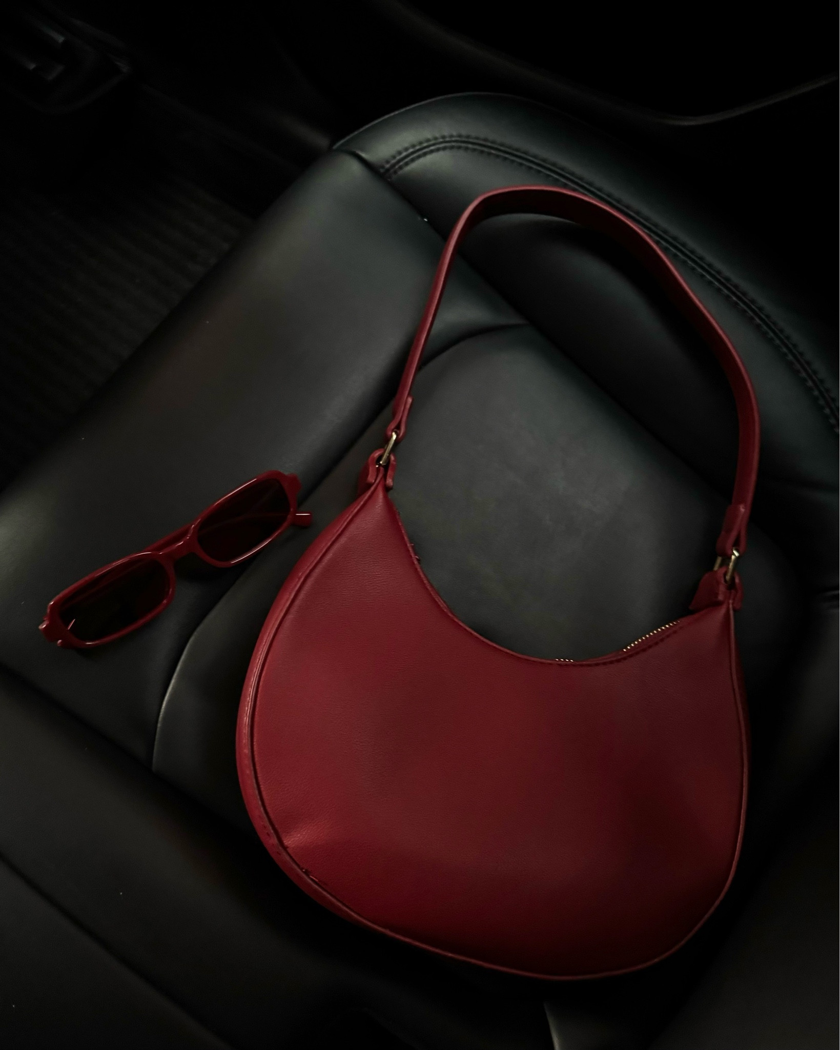 discover amazon trendy red accessories 

#LTKItBag #LTKStyleTip #LTKGiftGuide
