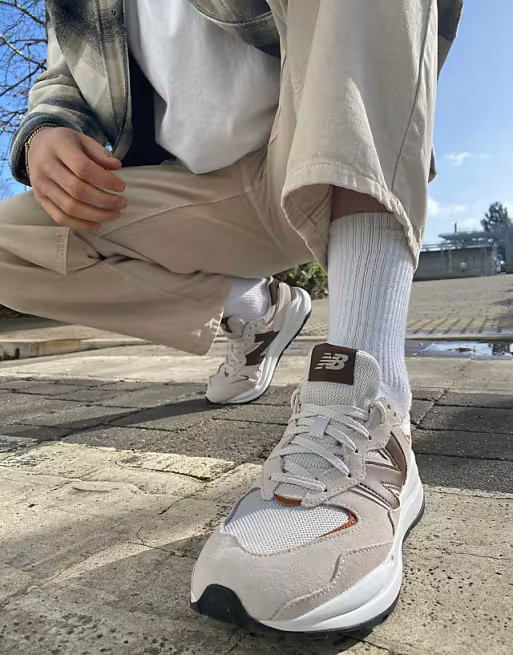 New Balance 57/40 sneakers in off white exclusive to ASOS | ASOS (Global)