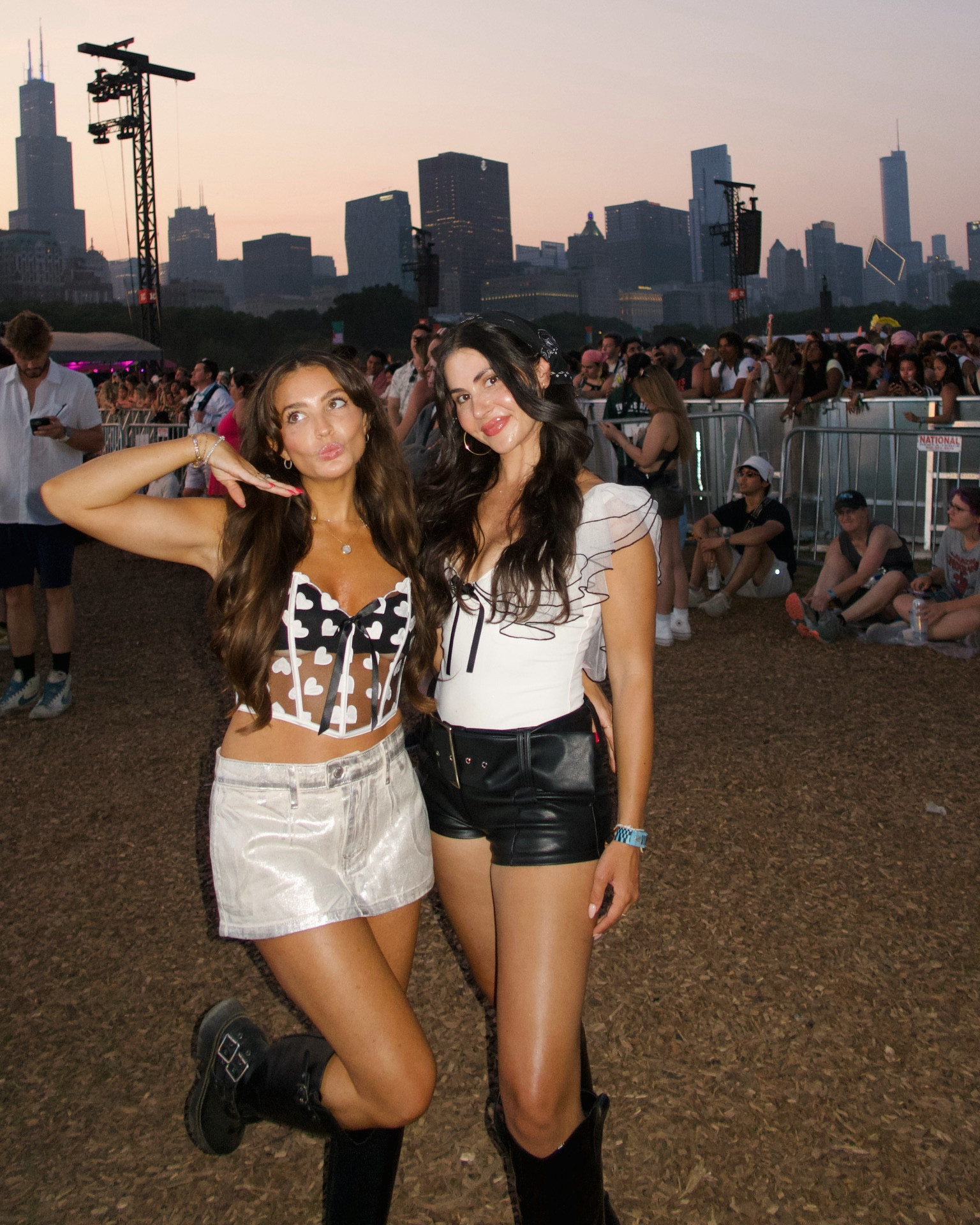 Lollapalooza day 4!!

Lollapalooza, lollapalooza 2025, lolla, lolla 2025, lollapalooza outfits, lollapalooza outfit inspo, lollapalooza outfit ideas, lolla outfits, lolla outfit inspo, lolla outfit ideas, lolla looks, lollapalooza looks, festival outfits, festival season, festival vibes, festival outfit inspo, packing aesthetic, travel aesthetic, Olivia Rodrigo outfit ideas, Olivia Rodrigo concert outfit inspo, Sabrina carpenter outfit ideas, Sabrina carpenter outfit inspo, festival style, what to wear to lollapalooza, what to wear to a festival, concert style, concert outfit ideas, concert outfit inspo, y2k outfit ideas, y2k festival looks

#LTKSeasonal #LTKStyleTip #LTKShoeCrush