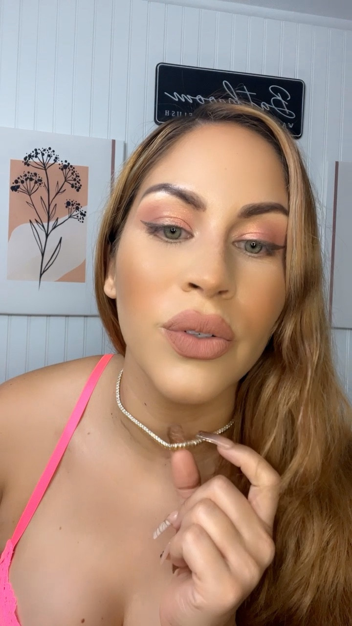Quality Jewlery that won’t tarnish. Also the earrings are the dupe for the $850 tear drop earrings from Bottega Veneta 

#amazonfinds #jewlery 

#LTKstyletip #LTKVideo #LTKGiftGuide