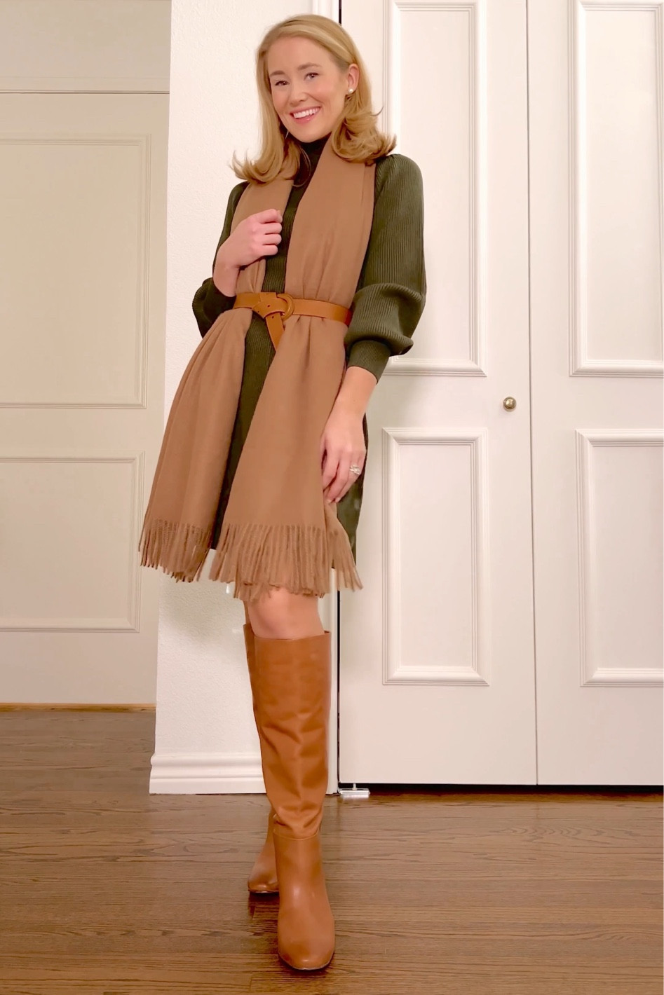 The perfect green sweater dress! It has such a flattering fit.

SIZING:

Dress // wearing my usual size, an XS. It’s slightly long on me, which is good because I’m 5’2. Should hit perfectly for anyone taller.
Boots // a couple of years old from J.Crew, linked this years styles
Belt // a couple of years old from Mango, linked similar 