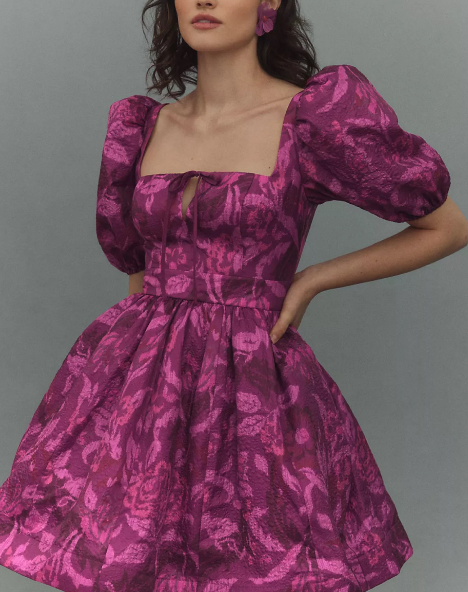 Beautiful dress on sale! Perfect for Valentine’s Day or Easter 💕



Valentine’s Day outfit 
Wedding guest dresses
Sale finds 

#LTKMostLoved #LTKWedding #LTKSaleAlert