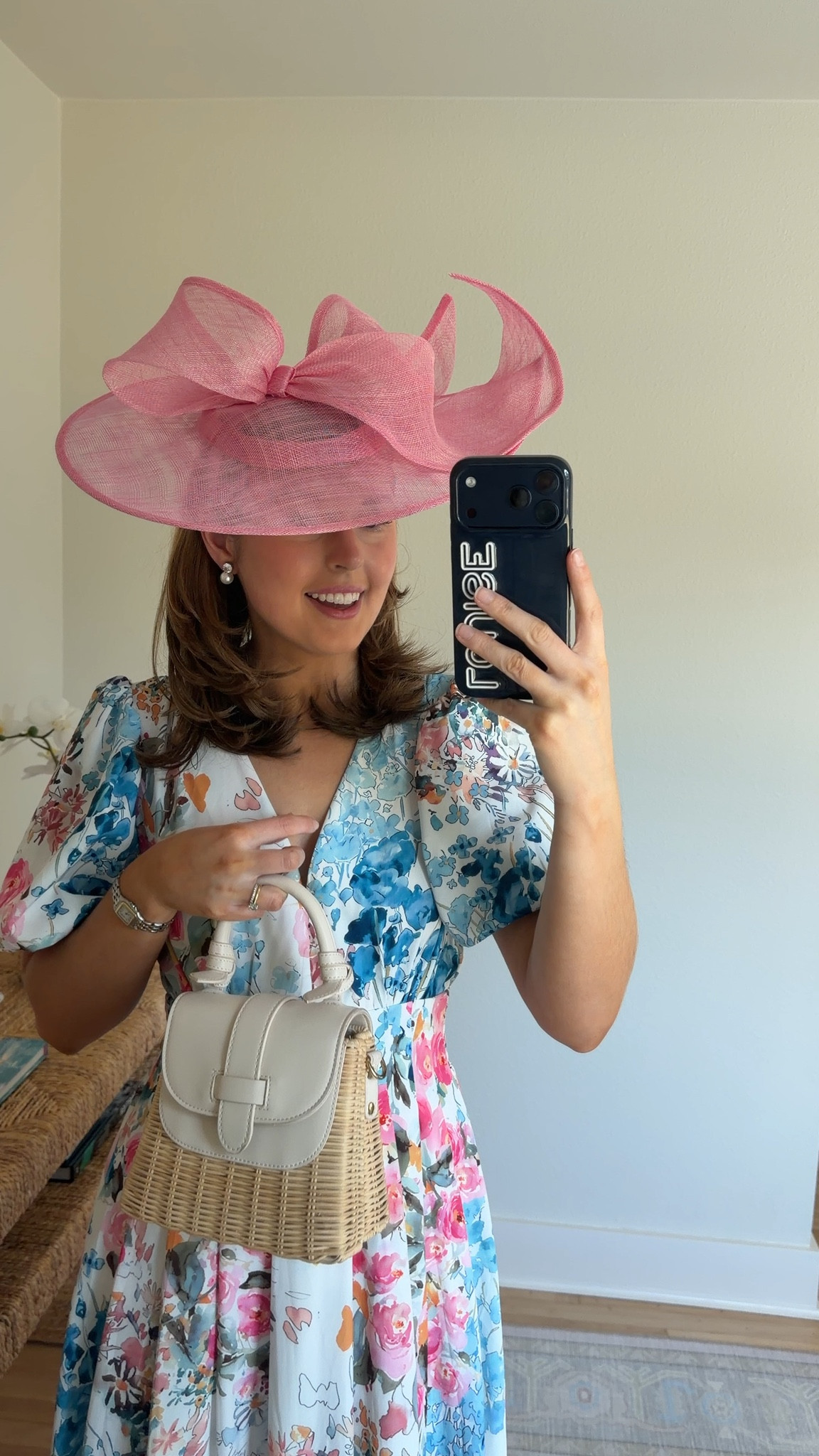 Outfit idea for the Kentucky derby! Wearing a S in dress