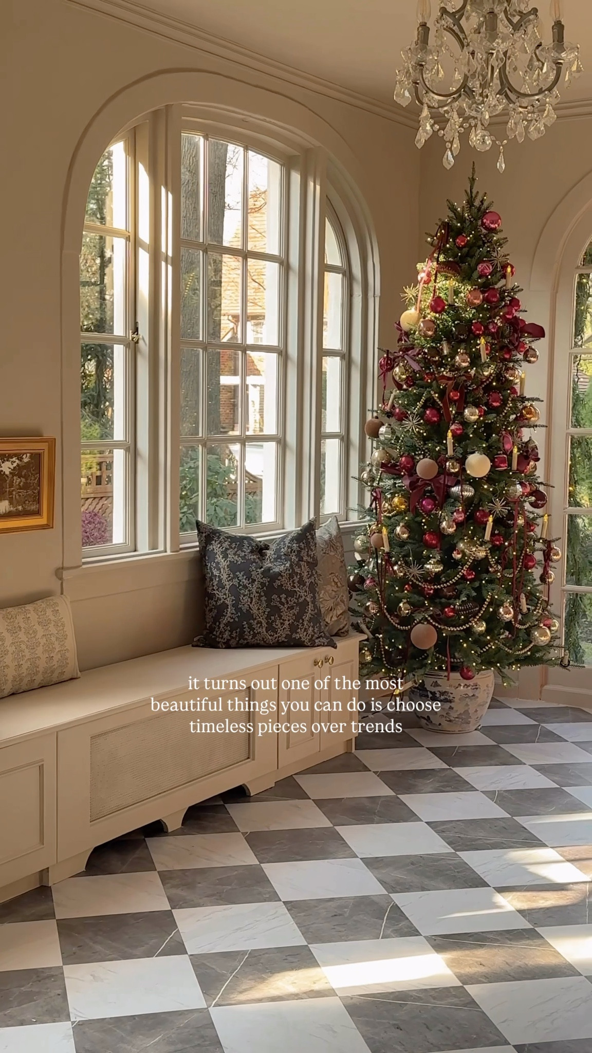 A timeless holiday!

#LTKFindsUnder100 #LTKSeasonal #LTKHoliday