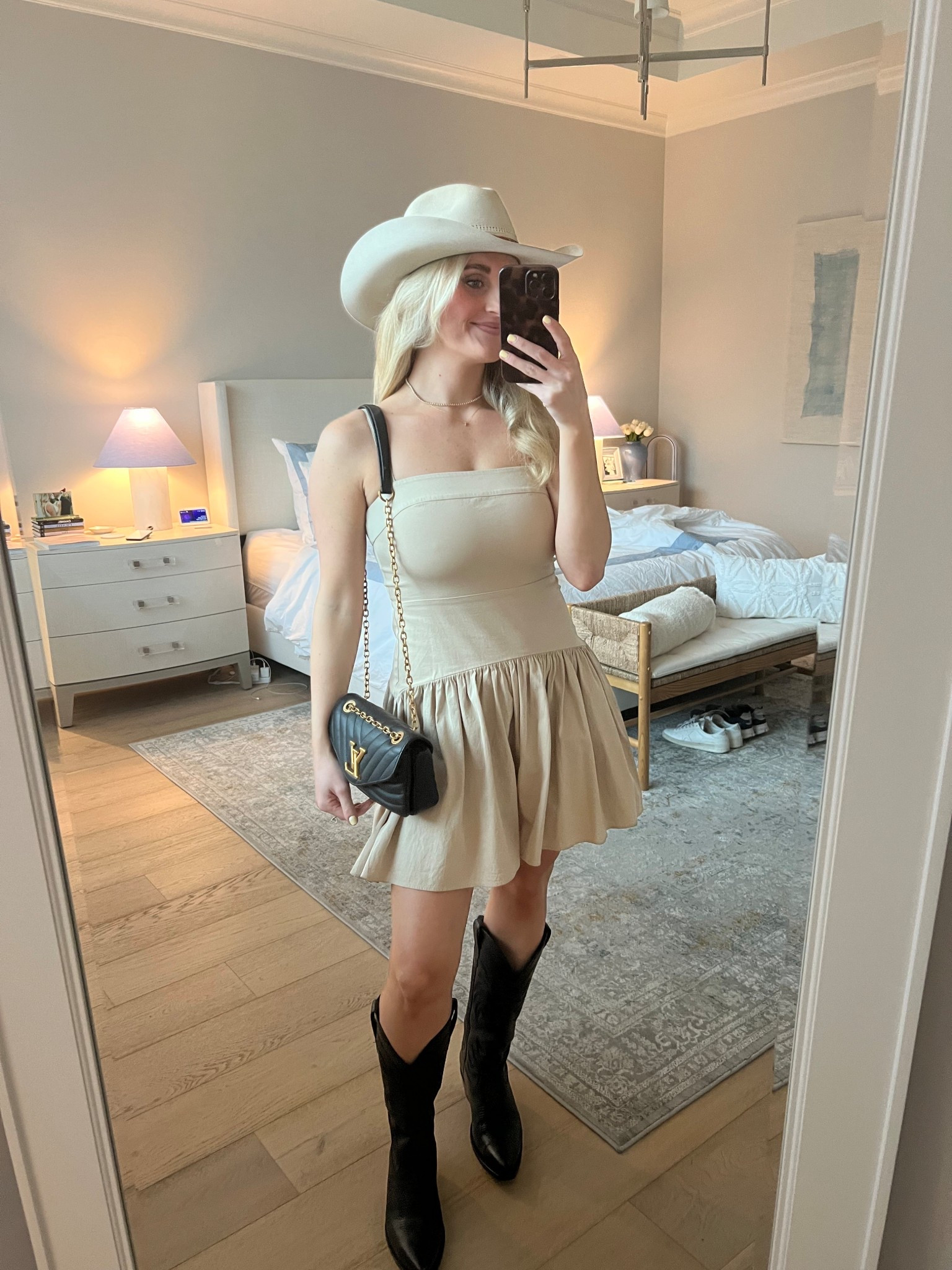 OOTN! It’s rodeo season and I’m obsessed with this fit. Perfect spring outfit and great for a country concert 🤠🖤

#LTKSaleAlert #LTKWatchNow #LTKSpringSale