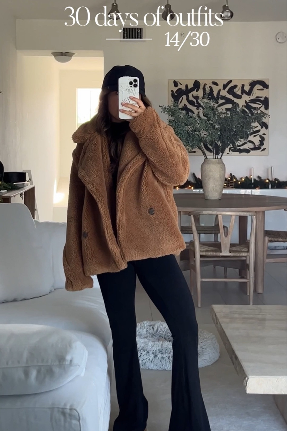 Teddy coat is a small 

#LTKsalealert #LTKfit #LTKGiftGuide