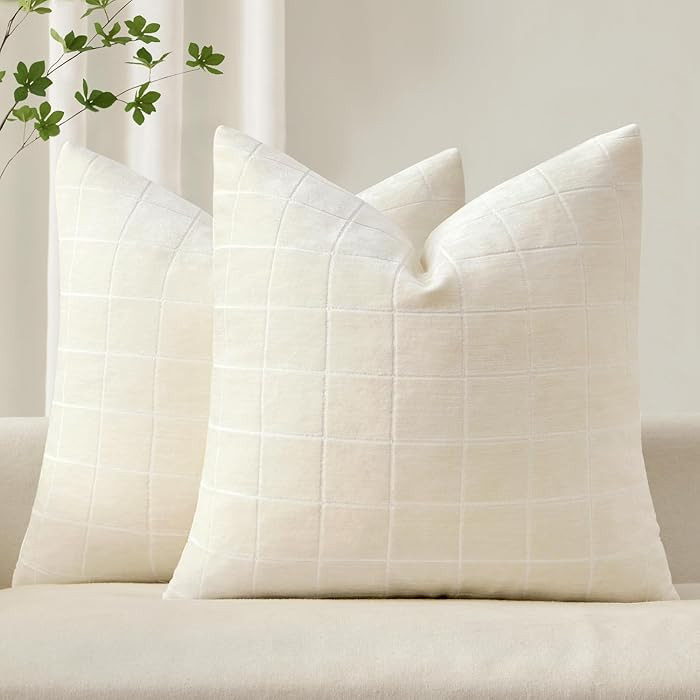 MIULEE Decorative Chenille Check Throw Pillow Covers Vintage Plaid Couch Pillows 20x20 Inch Set o... | Amazon (US)