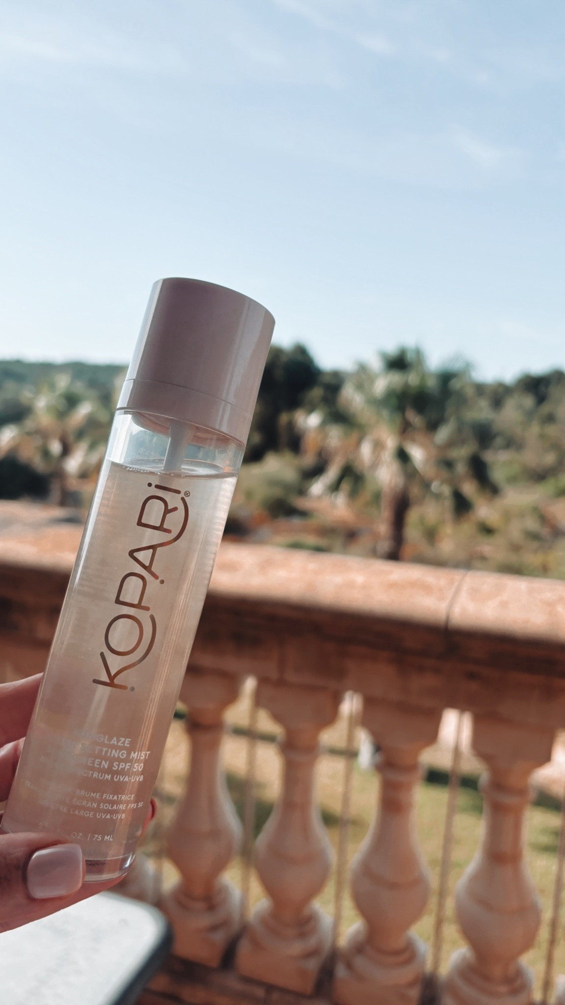 The BEST setting spray you will find 🤍
Absolute game changer in 30 degree heat, your makeup doesn’t budge and it gives such a nice glow 🫶

#LTKsummer #LTKuk #LTKbeauty
