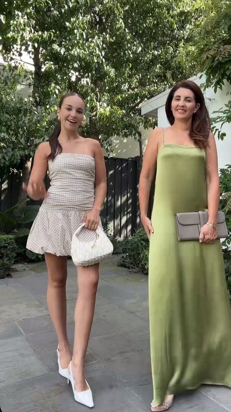 Cannot get over these dresses! Princess Polly is giving “expensive” 😍 

I am wearing size XXS/4 in the Abigail mini dress, and mum is wearing size S/8 in the Apple cider dress

#LTKaustralia #LTKnewzealand #LTKsummer