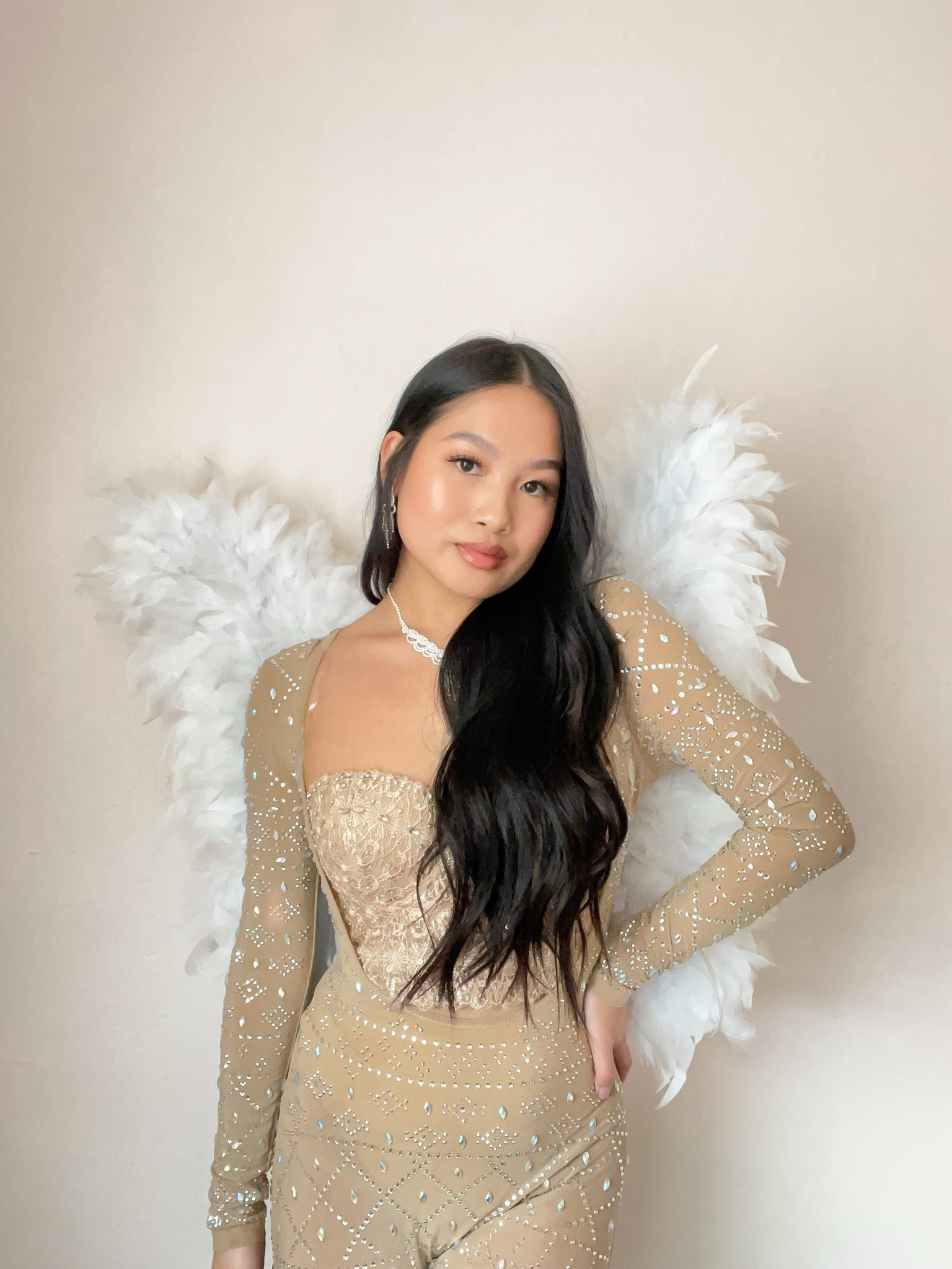 Angel Halloween costume that went viral last year is now in stock!