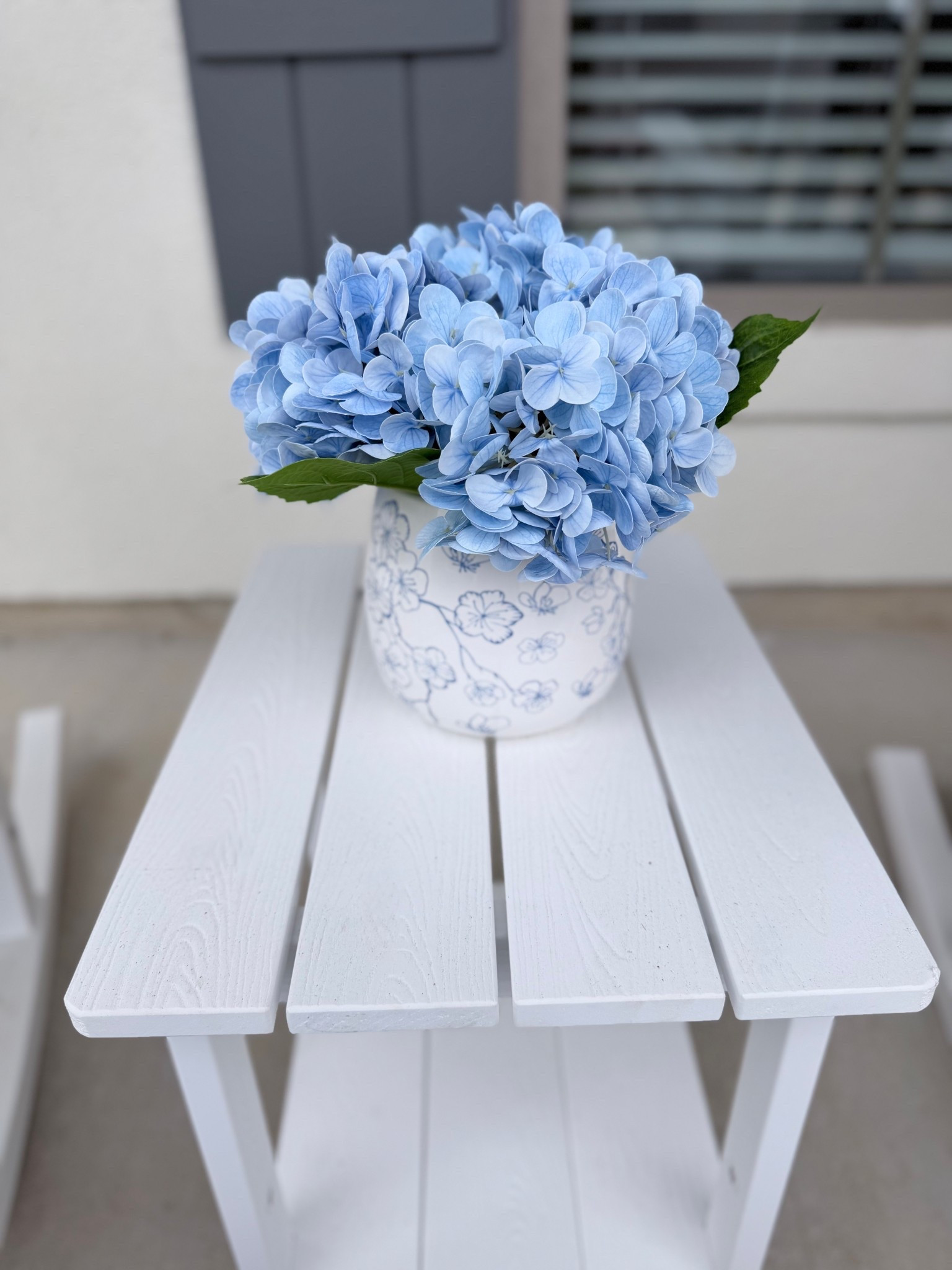 Love this little vase and floral decor piece 

#LTKHome #LTKMothersDay #LTKSeasonal