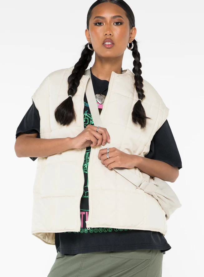 Croissant Puffer Vest Cream | Princess Polly AU