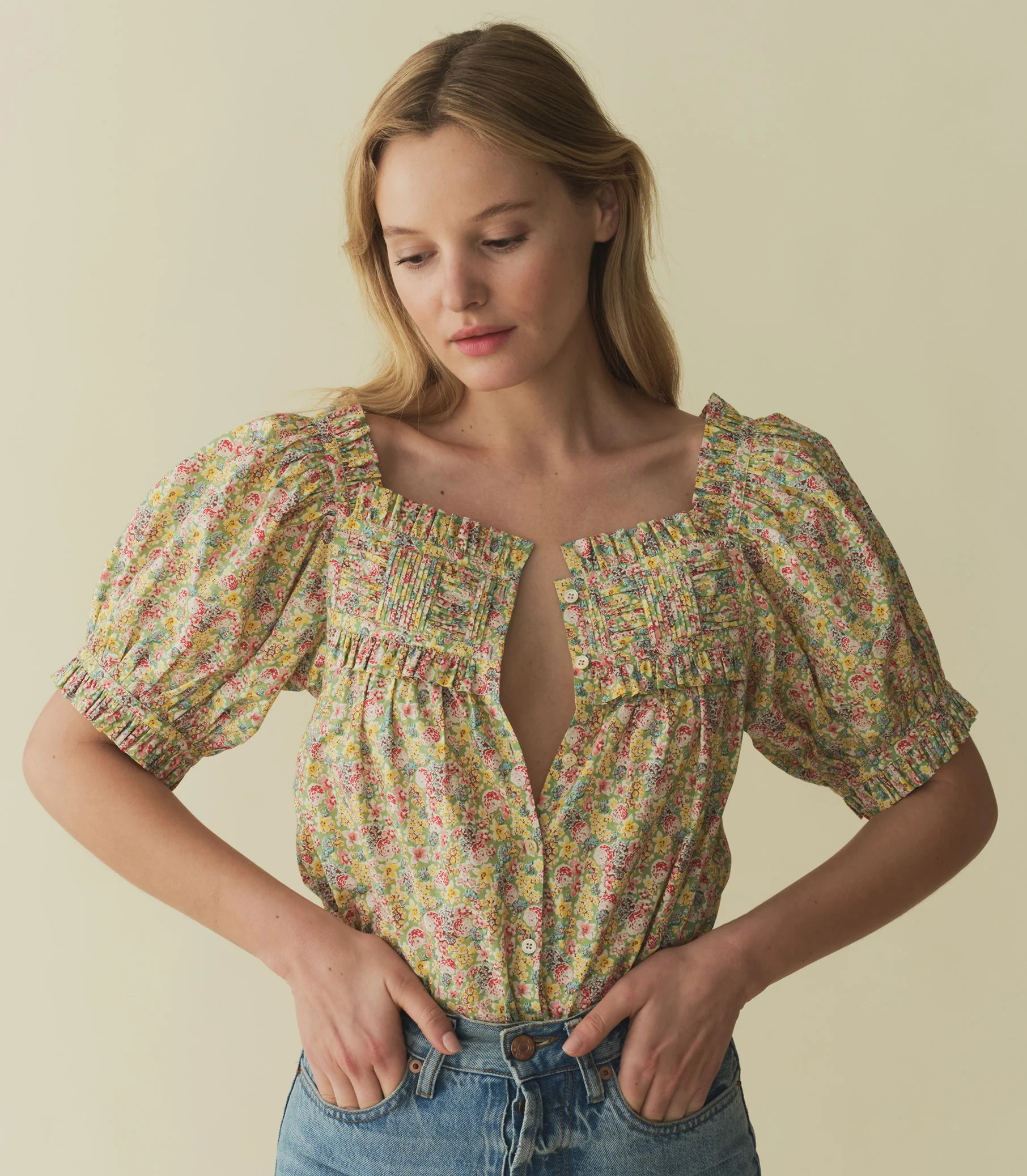 Farley Top - Chrysanthemum Sky Floral | DÔEN | DOEN