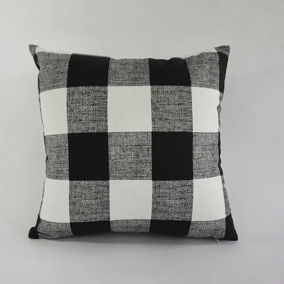 S/2 Gingham Pillow Covers , Black/White Decorative Throw Pillow Print on Medium Weight Cotton | Etsy (US)
