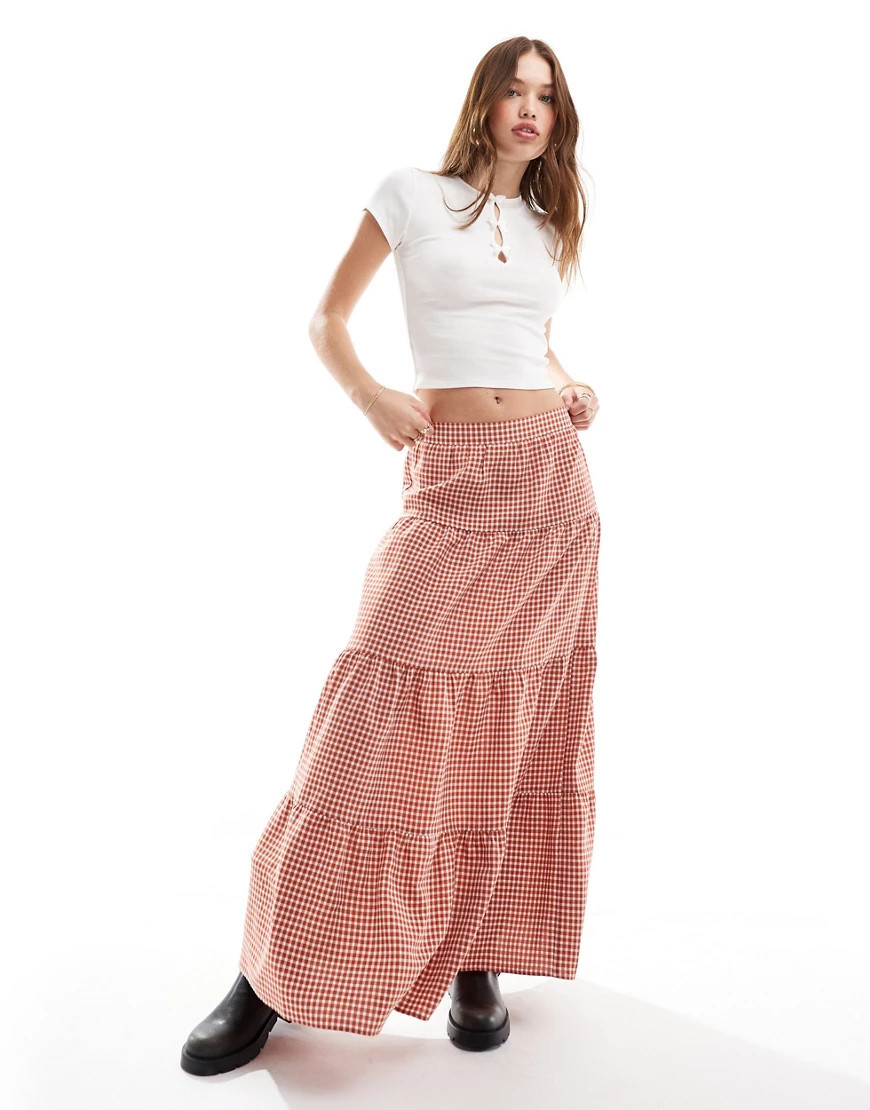 Miss Selfridge tiered maxi gingham skirt in rust-Brown | ASOS (Global)