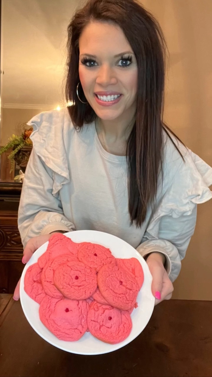 Valentine’s Day Cake Mix Cookies

Ingredients:
💗 1 package of Strawberry Cake Mix (I used vanilla)
💗 2 eggs 
💗 1/2 cup vegetable oil or canola oil
💗 Sprinkles for decoration 
💗 Pink food color (if you use vanilla cake mix)

Directions:
💗 Pre-heat oven to 350 degrees F. 
💗 Mix together all of the ingredients until combined. (do NOT follow the cake box recipe)
💗 I added some sprinkles to the mix as well!
💗 Roll cookies into golf-ball size or use a mini ice-cream scoop (2 tablespoons) to get a perfect shape. 
💗 Place onto a lightly greased cookie sheet about 2 inches apart. 
💗 Add sprinkles to the tops and bake for 9-12 minutes or until edges start to brown. 💗 Cool for a few minutes and enjoy!

Valentine's Day / Cake Mix Cookies / Valentine’s Day Cake Mix Cookies /
Valentine's Treats / Easy Snacks / Easy Desserts / cookies / Pink Cookies

#easyrecipes #cookies #baking #bakingfun #cookingvideo #foodreels #valentinesday #valentinesdayideas #valentinesdayfood #valentinesdaydessert #pinkcookies #valentinesdinner #valentinesfood #valentinesdaybaking #heartcookies #vday #valentinesdaytreats 

#LTKhome #LTKSeasonal #LTKfamily