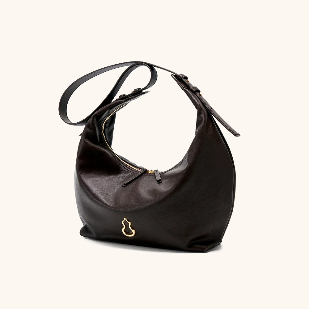 Large Flow Crescent Bag (Vegetable-Tanned) | BAMPO