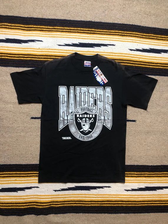 Vintage 90s Oakland Raiders T-Shirt | DEADSTOCK | Adult Size Large | Etsy (US)