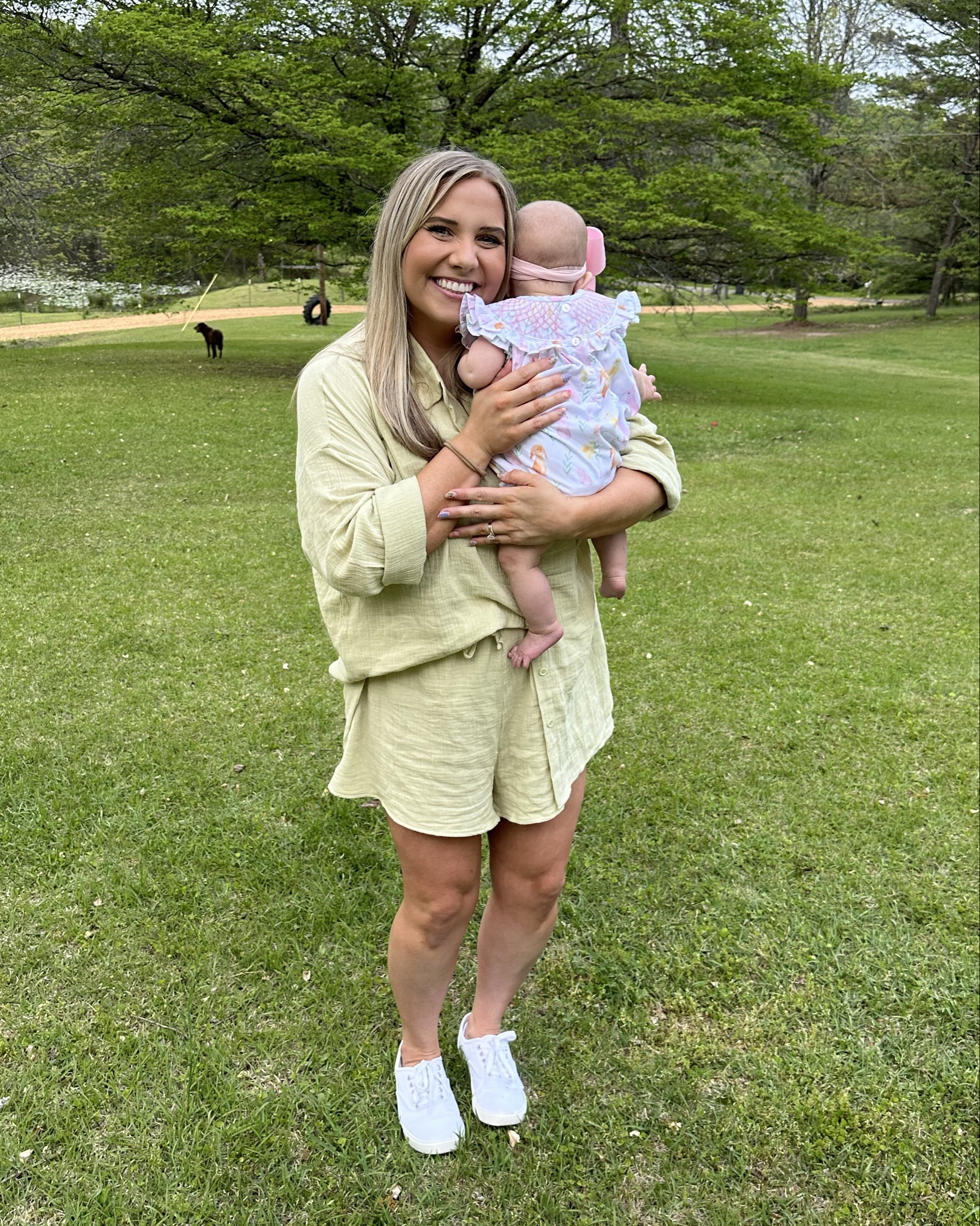 Loving this springy green linen set! Very affordable and can be dressed up or down 💚

#LTKBeauty #LTKStyleTip #LTKFindsUnder50