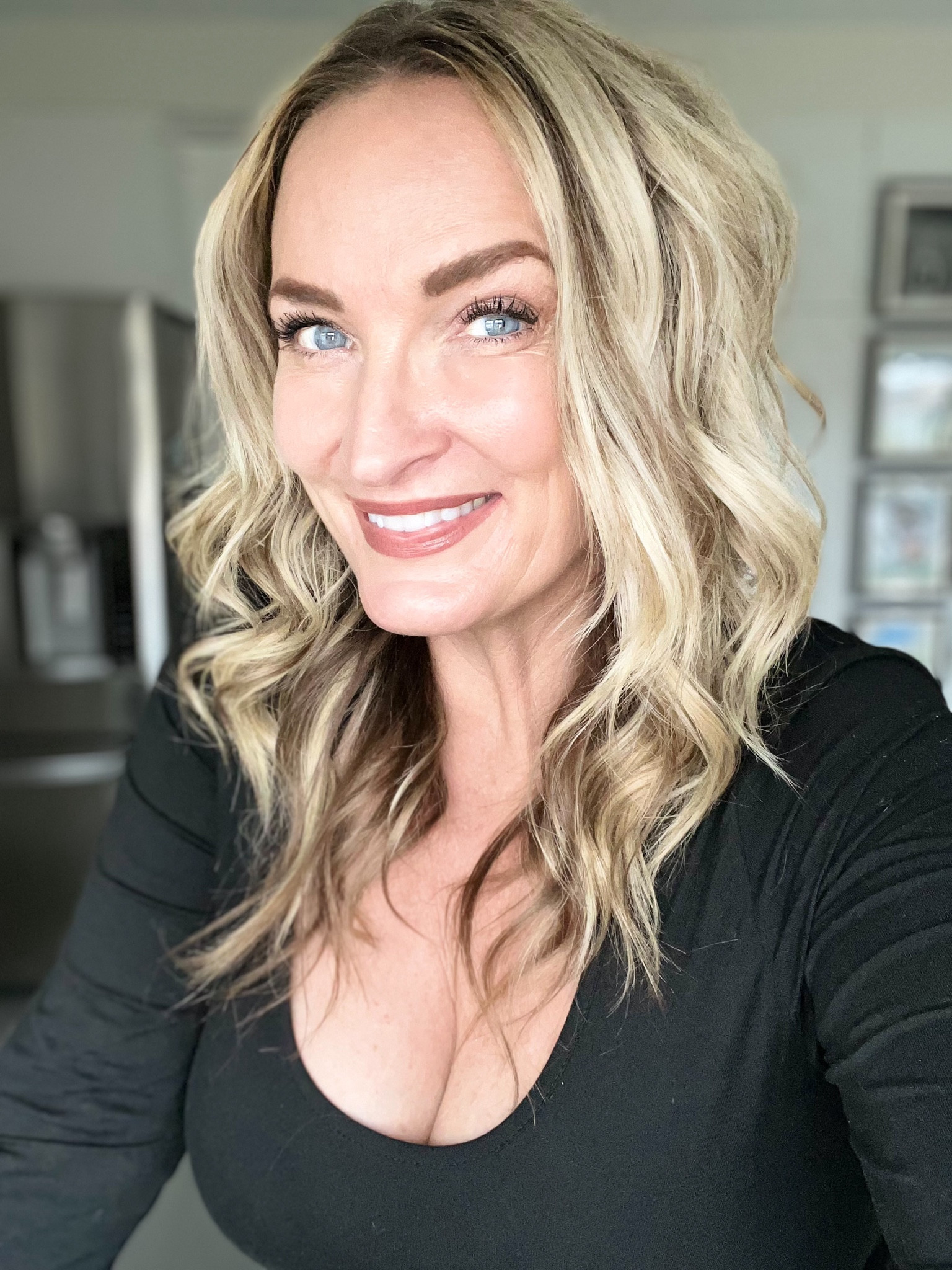 POV your 10 makeup routine is 👏🏼👏🏼👏🏼