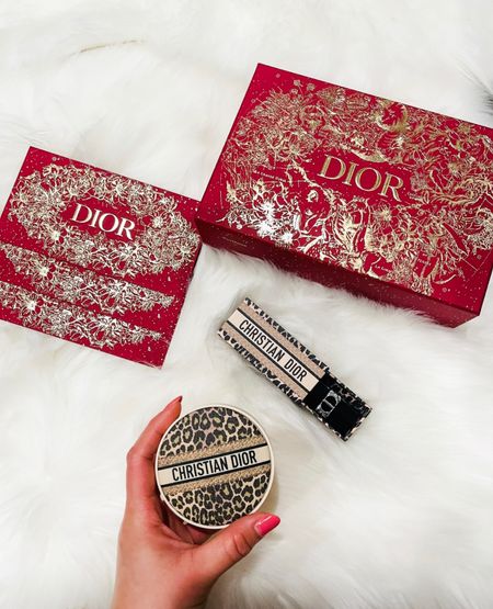 How beautiful is this Dior Limited Edition Mitzah collection?😭😱😍😍💄💄Super obsessed with this the packaging alone is so stunning!!😱😘😘Leopard print lovers you’re going to love this!😊❤️This cushion powder and lipstick I got here are Dior exclusives- at least from what I’ve seen. Order direct from Dior and it also comes in this stunning lunar new year packaging plus some lucky red envelopes🧧🧧☺️😍😘 Lip color is matte and is also exclusive to Dior.💄💄😍😍 Makes for a perfect Valentine’s Day gift😉💕💕




#dior #ltkgiftguide #ltkstyletip #diorlimitededition #limitededition #diormitzah #lunarnewyear #giftsforher #giftsformom #valentinesdaygift #lunarnewyear #diorexclusive #ltkfind

#LTKGiftGuide #LTKbeauty #LTKunder100