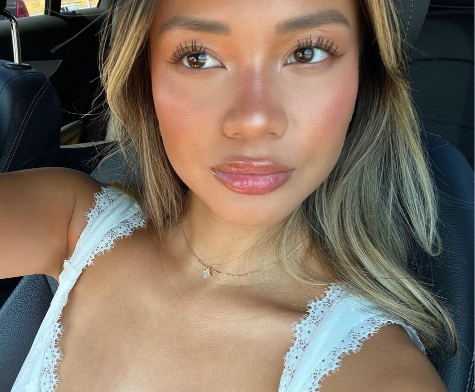 glowy sunkissed makeup look! 🤍

#LTKbeauty