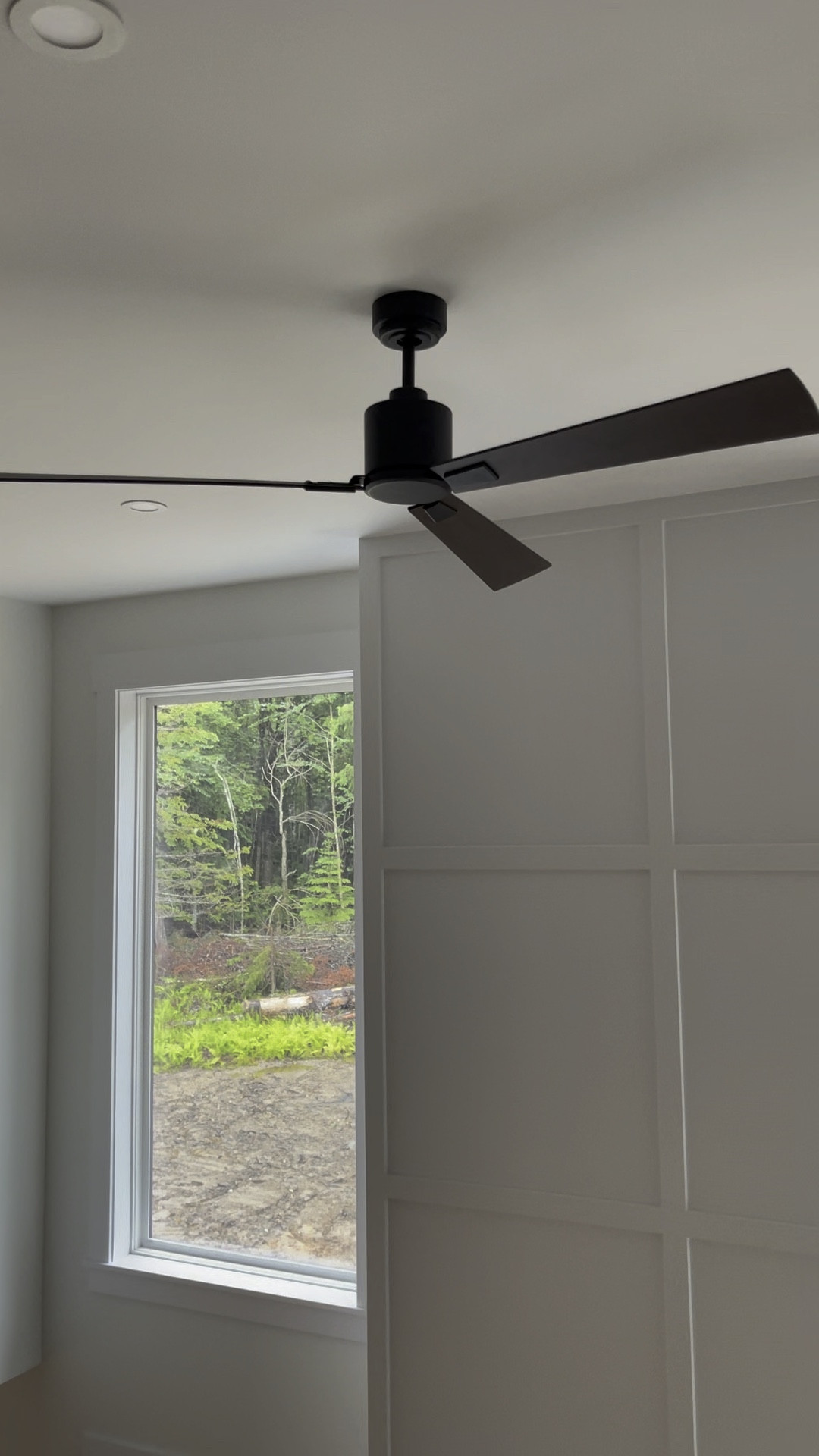 Ceiling fan 

#LTKFind #LTKxPrimeDay #LTKhome
