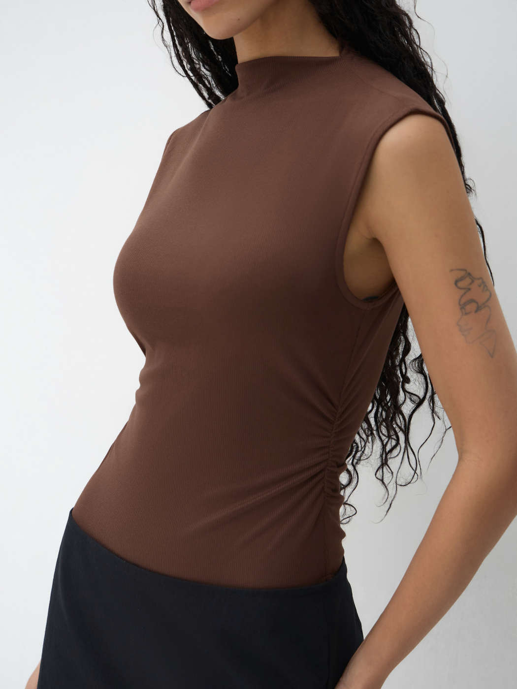 Strickstoff Körperanzug mit Stehkragen und Rüschen For Lässige Alltagskleidung | Cider