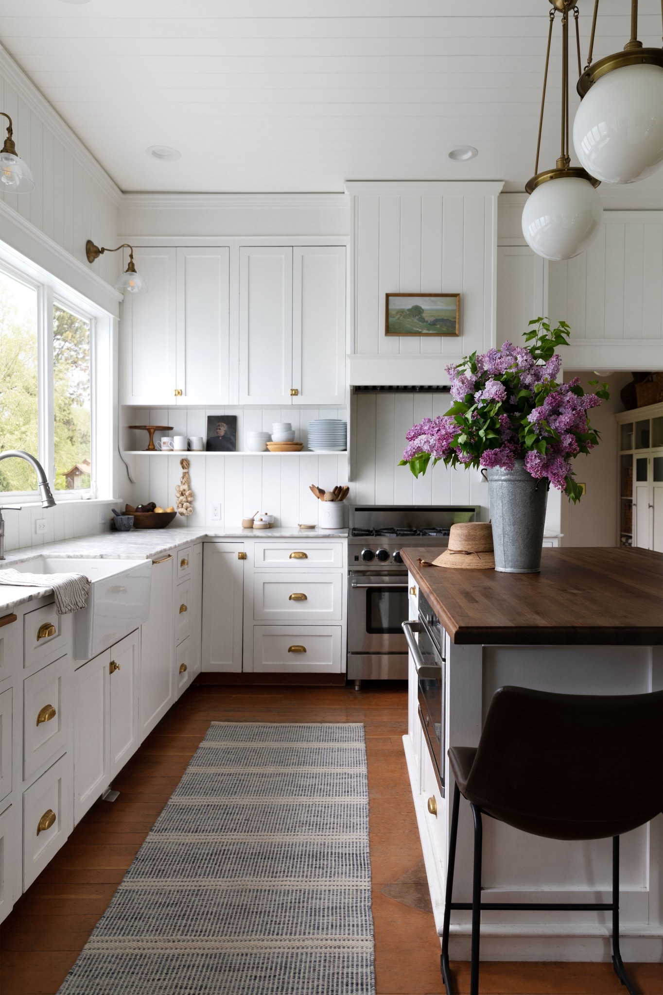 Throwback to the Farmhouse kitchen in all its Spring glory 💜

#LTKHome
