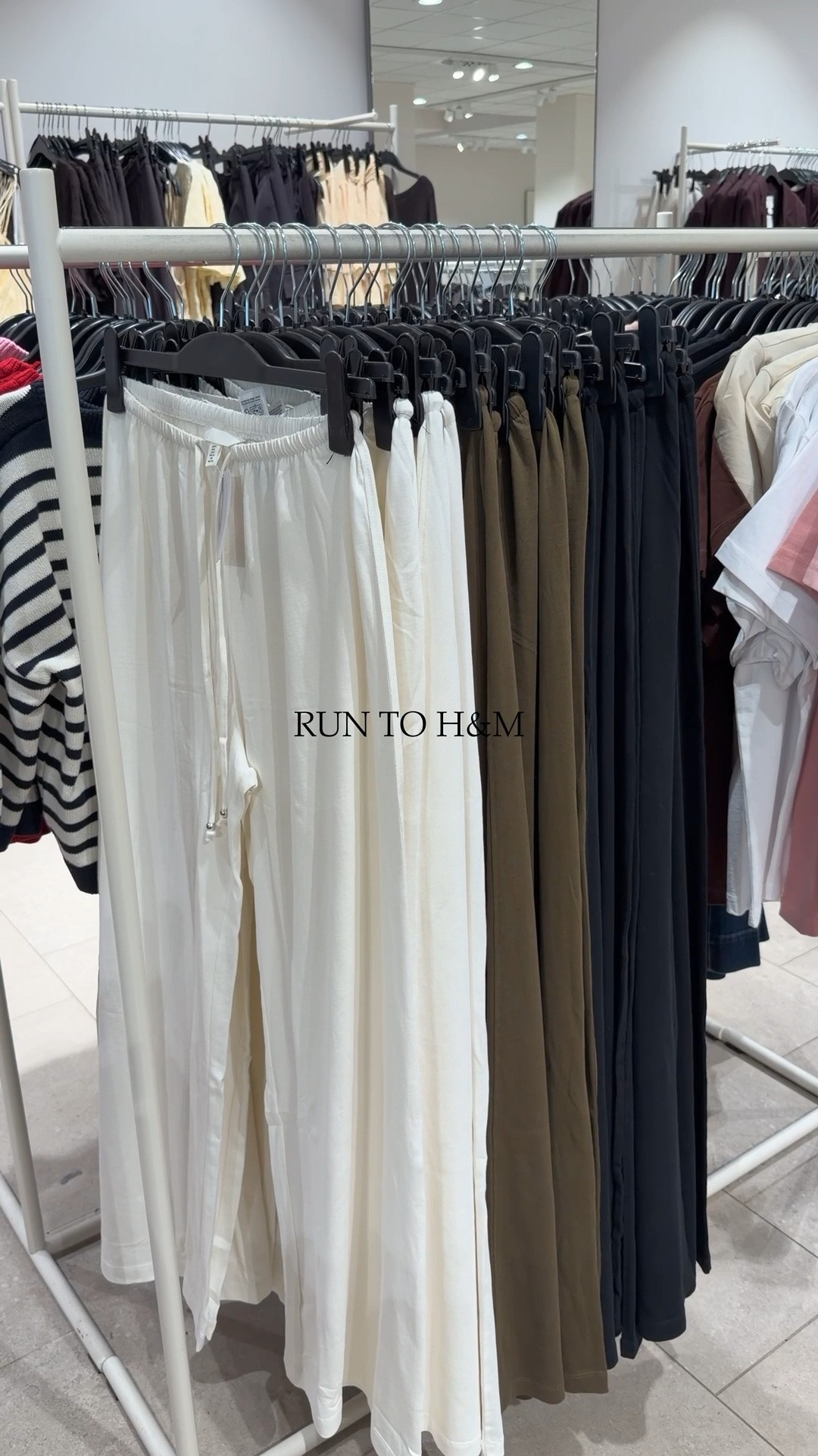 Die perfekte Sommerhose aus Baumwolle 🤍

#LTKspring #LTKsummer #LTKdeutschland