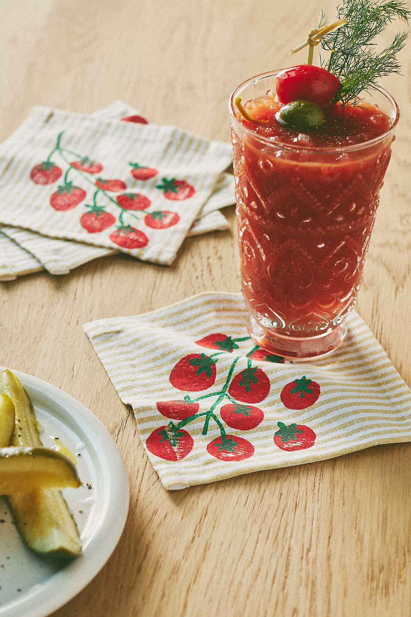 Julie Peach Tomato Cocktail Napkins, Set of 4 | Anthropologie (US)