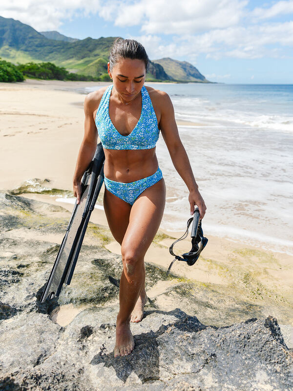 Lehua Full Coverage Mid-Rise Bikini Bottom - Alani | Title Nine