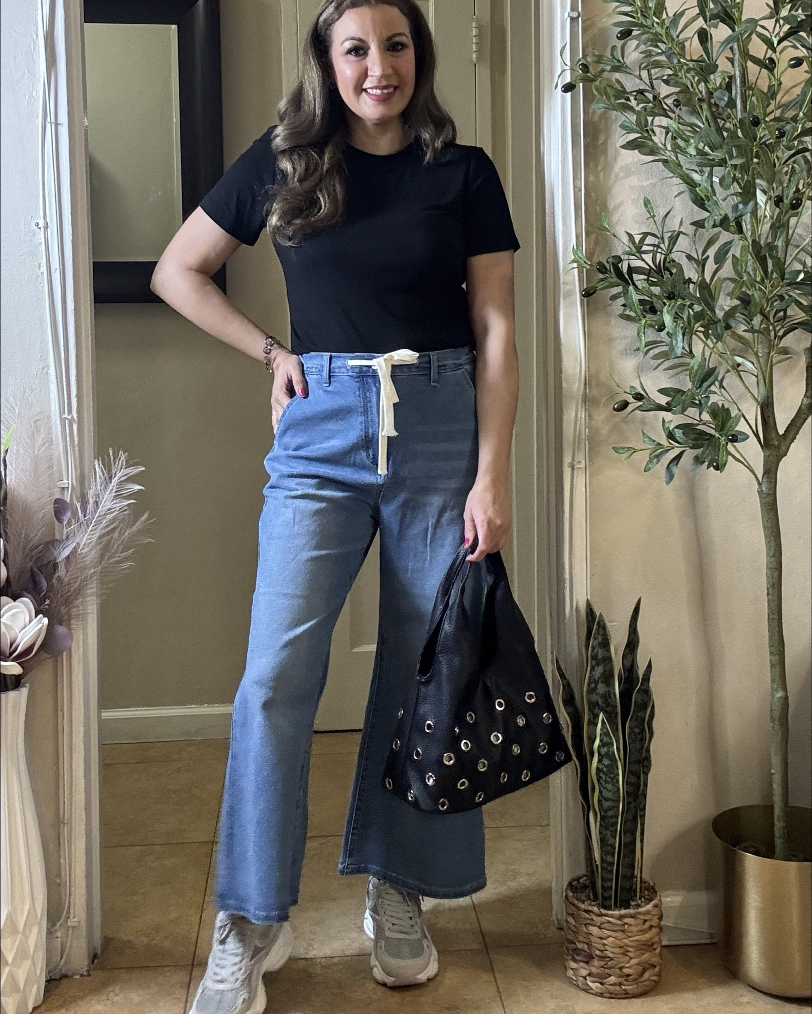 Ficerd 4-pack of women’s short-sleeved T-shirts, round neck, fitted, basic, casual, elastic, for going out
Size:L

#LTKSeasonal #LTKdayinmylife #LTKSaleAlert