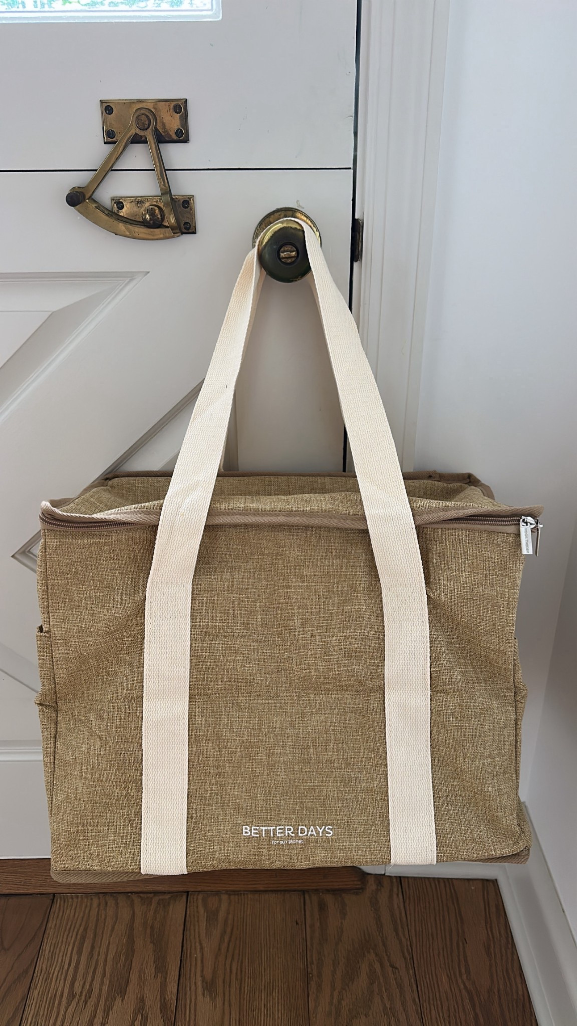 insulated cooler bag for the beach, under $30 and comes in lots of colors 

#LTKFindsUnder50 #LTKSummerEdit #LTKSeasonal