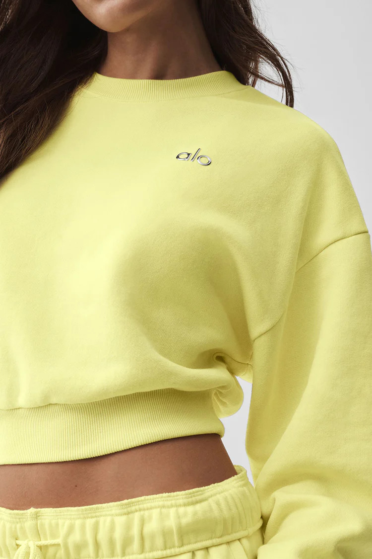 Cropped Accolade Crewneck | Alo Yoga (US)