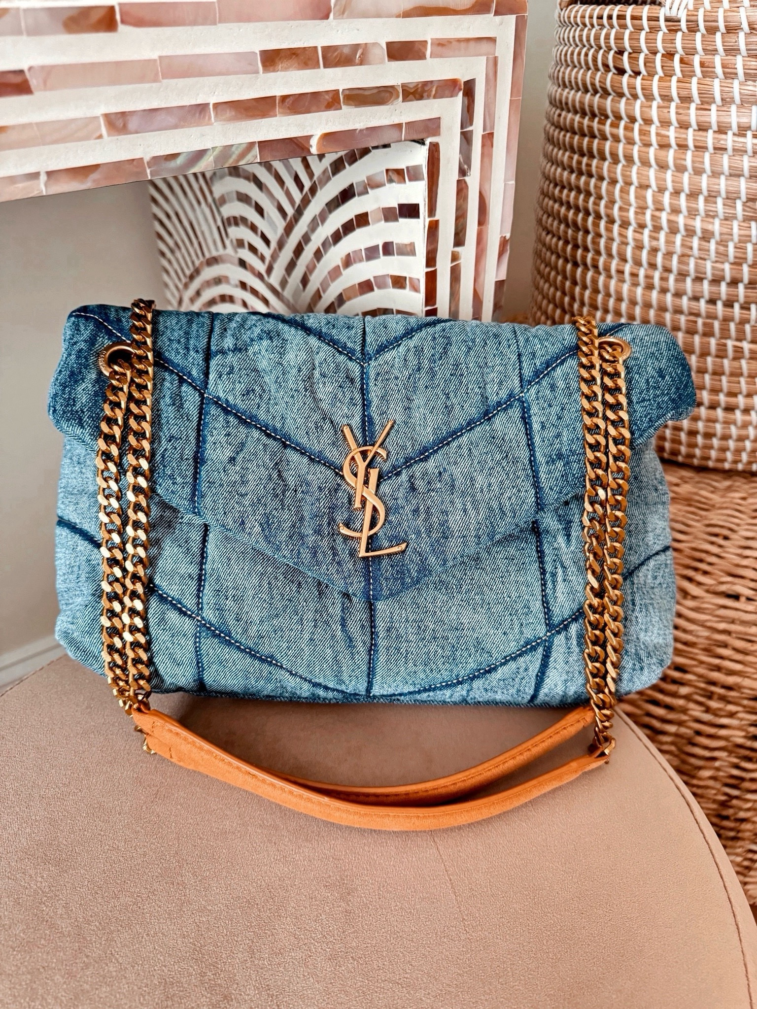 Saint Laurent Denim Lou Lou Puffer Small  🩵 (this is the look for less 😉)

Denim handbags, Saint Laurent handbags, look for less 

#LTKitbag #LTKfindsunder100 #LTKstyletip