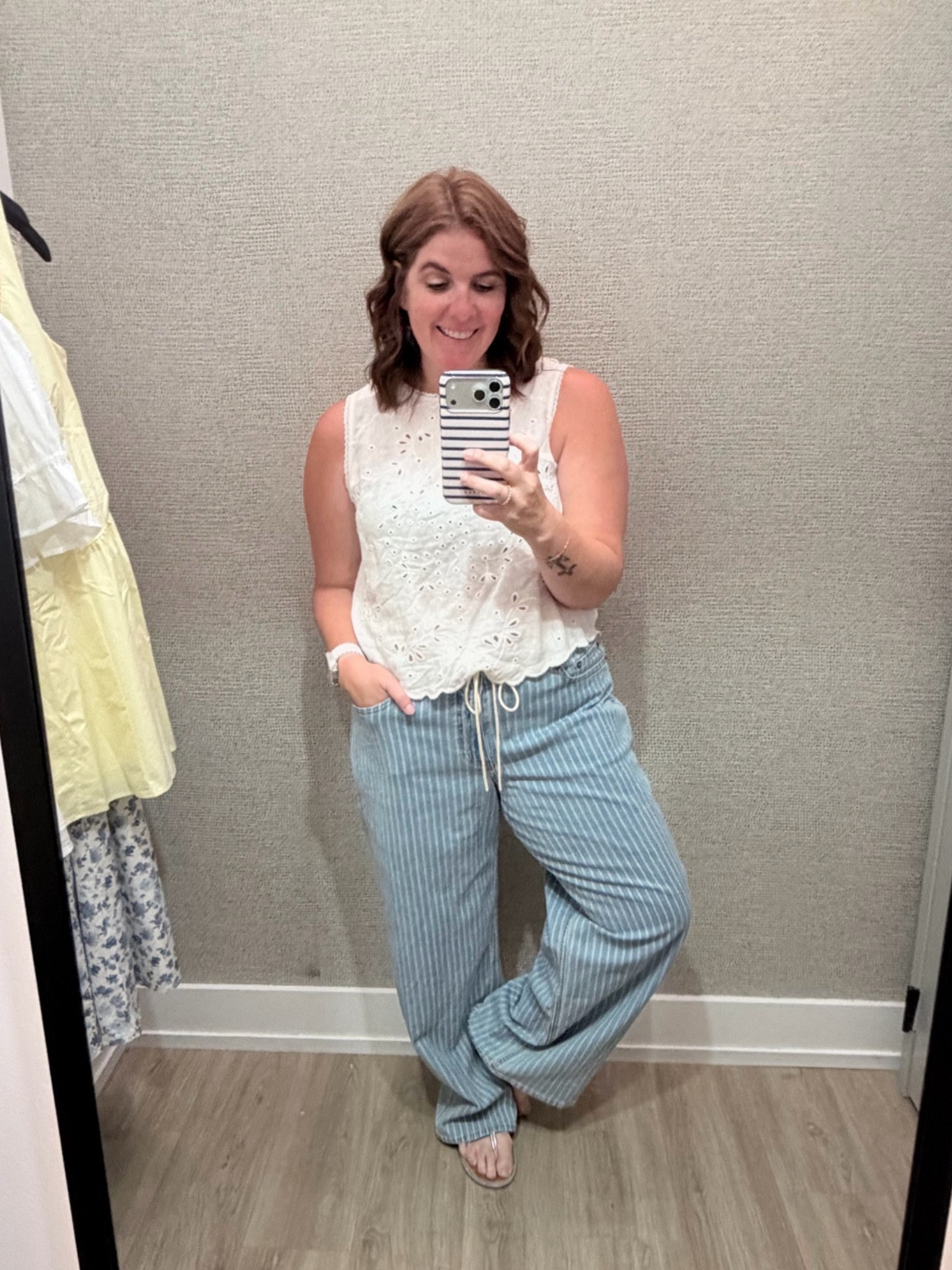 AF Memorial Day Sale!!

Abercrombie currently has 20-40% off sitewide! You can also use code AFSUMMER to get an additional 15% off!

Tank Sale Price: $52
Jeans Sale Price: $72

**prices before the additional 15% off!

#LTKSaleAlert #LTKMidsize #LTKootd