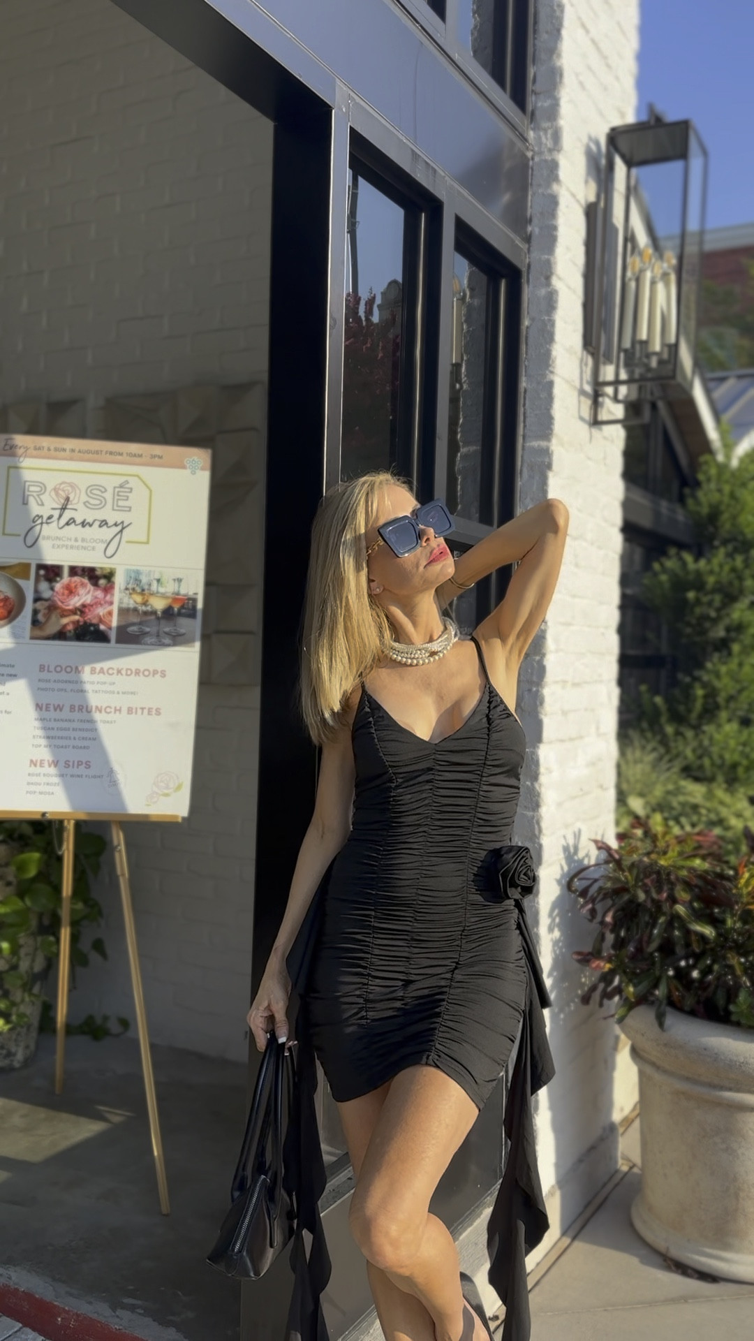 What a beautiful look for date night on your last summer getaway. Available in both fuchsia and black, this amazing flattering and comfortable little dress won't break the bank! 
•
•
•
Dresses date night skirt little black dress LBD formal homecoming prom dance 

#LTKStyleTip #LTKFindsUnder50 #LTKParties