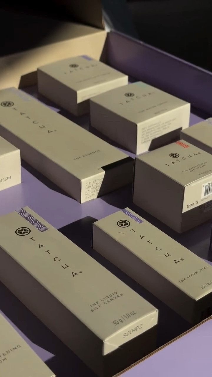 #tatchacollectivepartner
The Sephora VIB sale kicks off on 10/31.
Tap the link in my bio to shop my @tatcha faves, including products used in this video.
.
.
.
.
#tatcha #tatchadewyskincream #tatchabeauty #skincare #skincareroutine #skincarejunkie