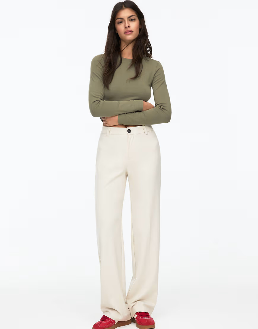 Pull&Bear straight leg tailored trouser in ecru-White | ASOS (Global)