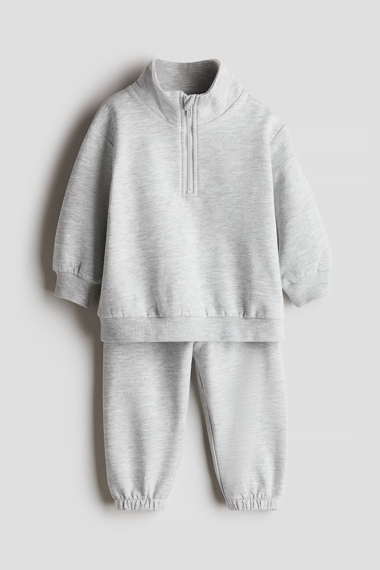 2-piece Sweatsuit | H&M (US + CA)